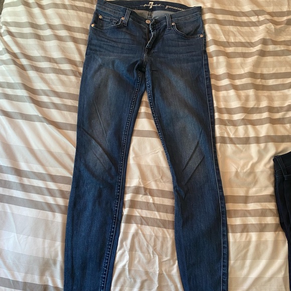 Women’s 7 For All Mankind Jeans - Gwenevere cut - Picture 3 of 8
